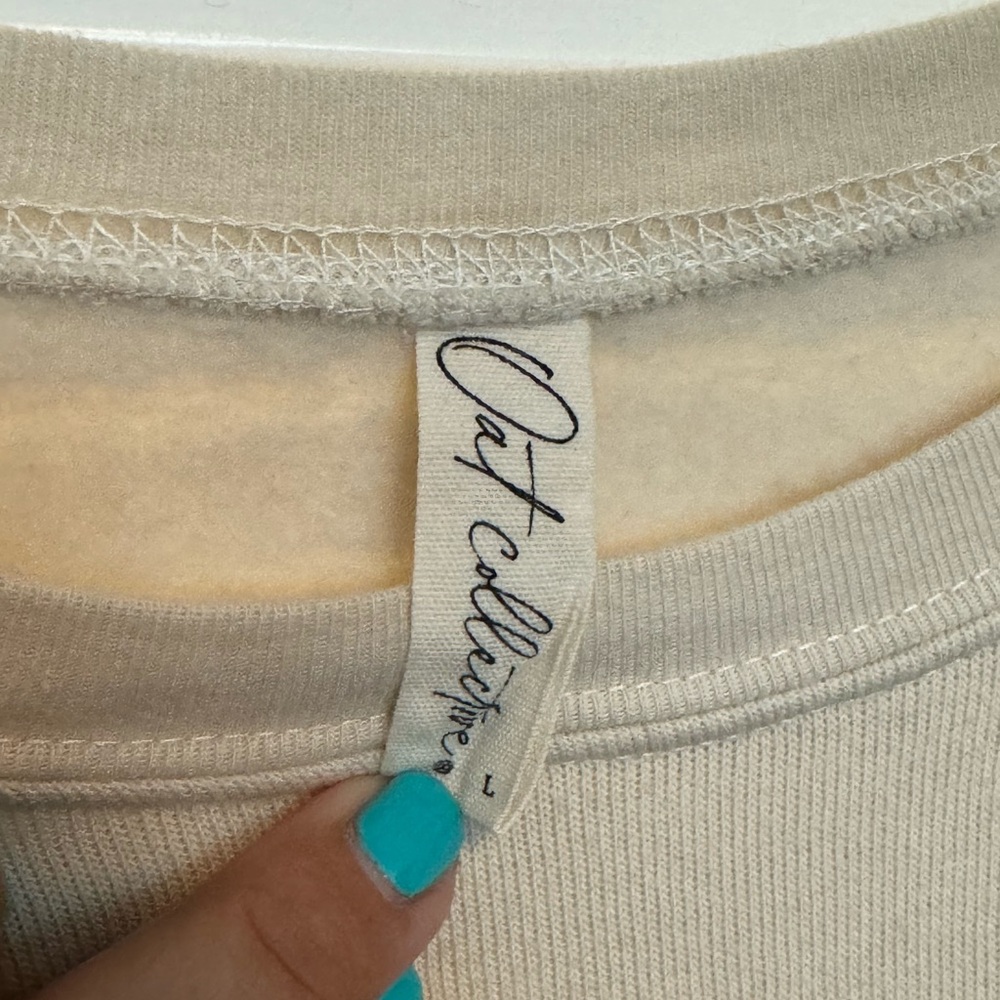 Auburn Beige Sweater - Picture 2 of 2